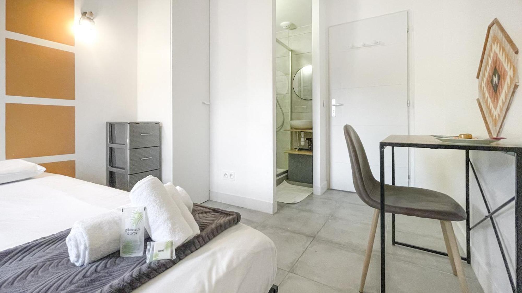 La Coloc Choco - Belle Colocation En Hypercentre / 5 Chambres Privees / Salle De Bains Privative / Proche Gare Et Tram / Wifi Et Netflix アンヌマス エクステリア 写真
