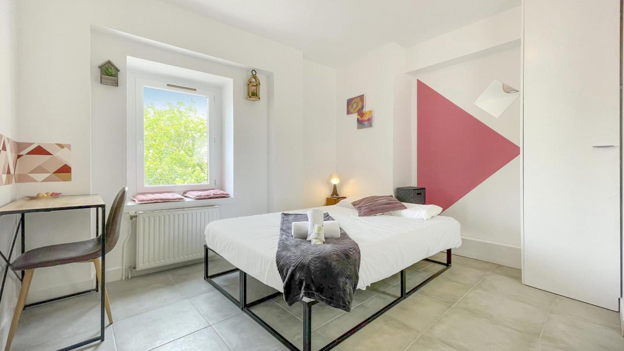 La Coloc Choco - Belle Colocation En Hypercentre / 5 Chambres Privees / Salle De Bains Privative / Proche Gare Et Tram / Wifi Et Netflix アンヌマス エクステリア 写真